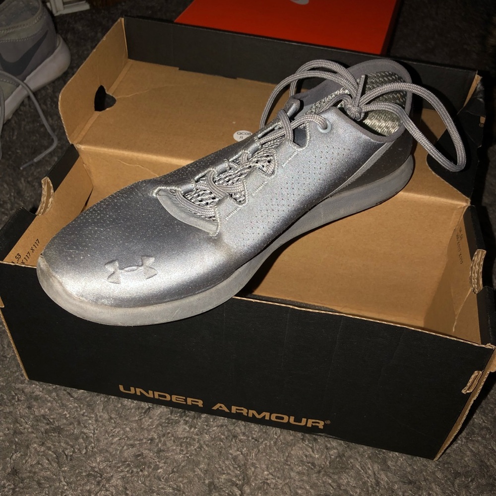 women’s under armour shoes